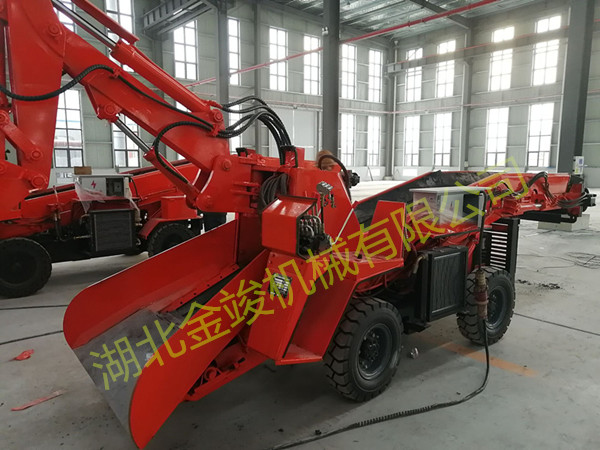 輪式皮帶扒渣機(jī)3_副本.jpg 輪式皮帶扒渣機(jī)3_副本.jpg